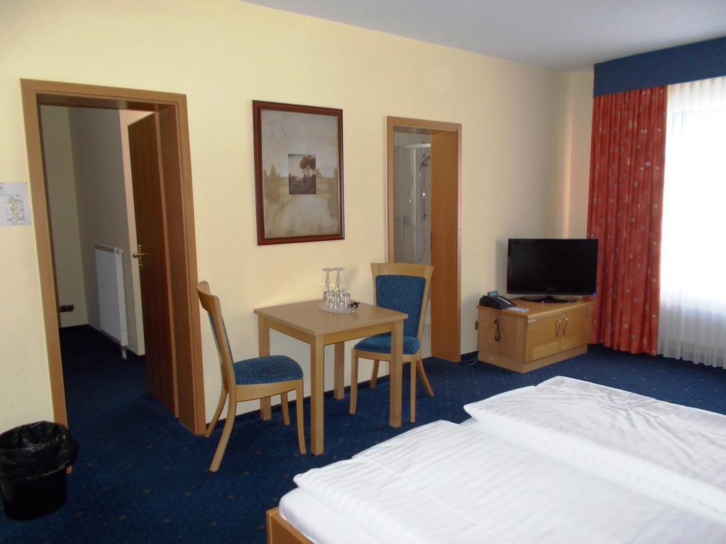 Monteurzimmer Thalfried Ruhla Room photo